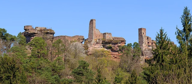 Dahner Burgengruppe in Dahn