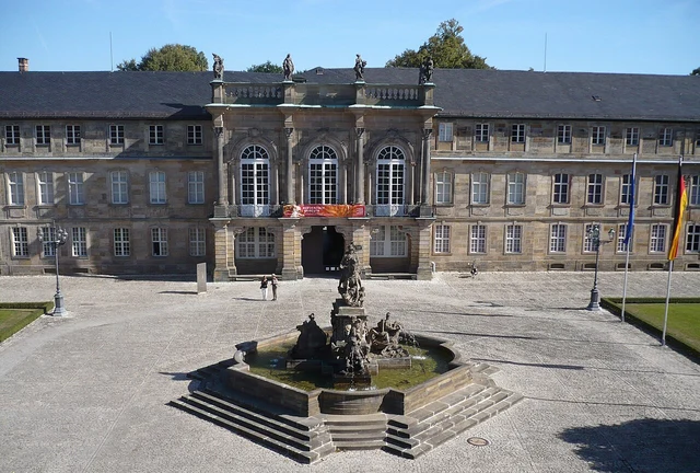 Neues Schloss am Residenzplatz in Bayreuth